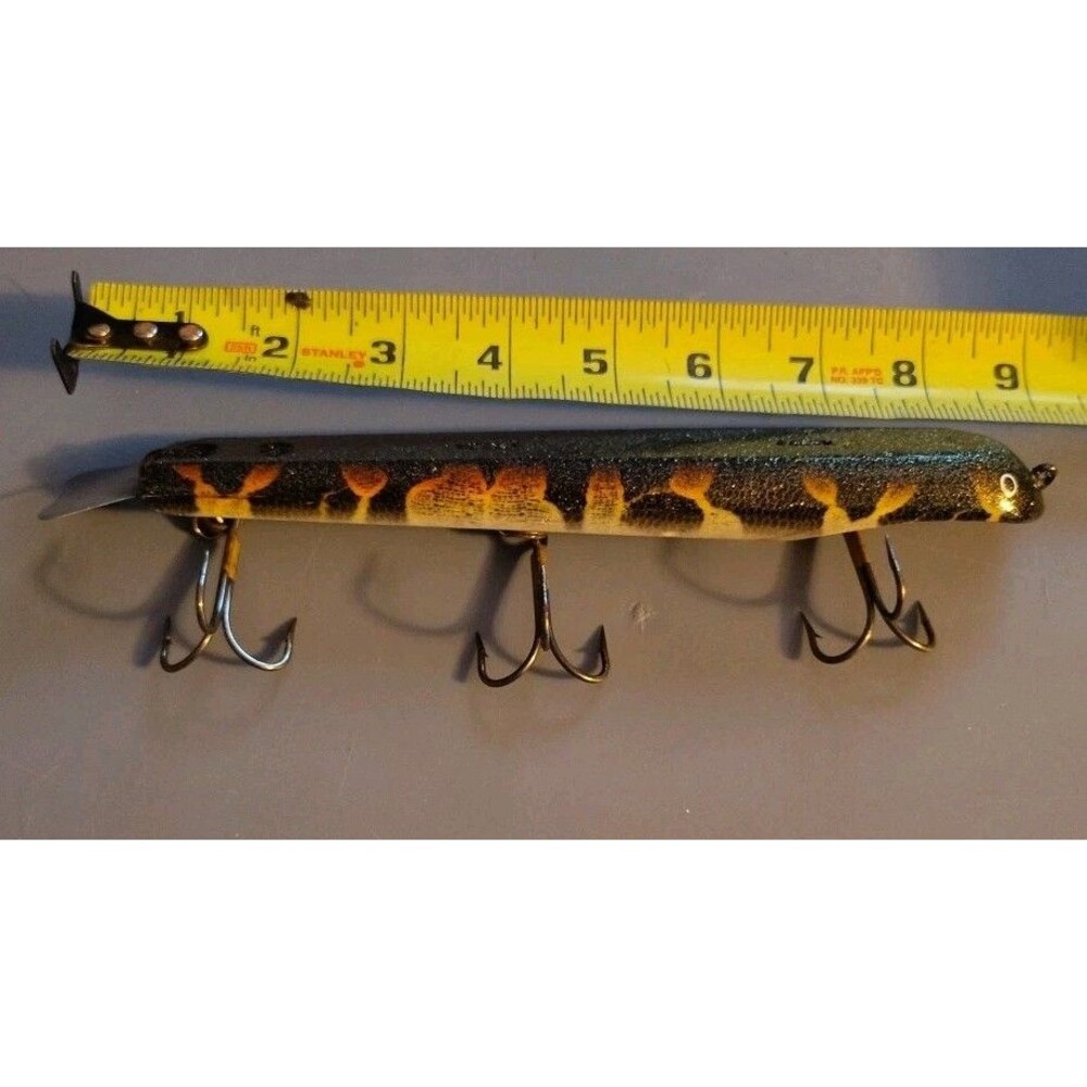 Vintage 9 Inch Musky Jerk Bait Wood